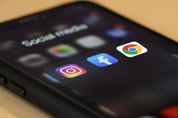 Social media management by Zone Graphix